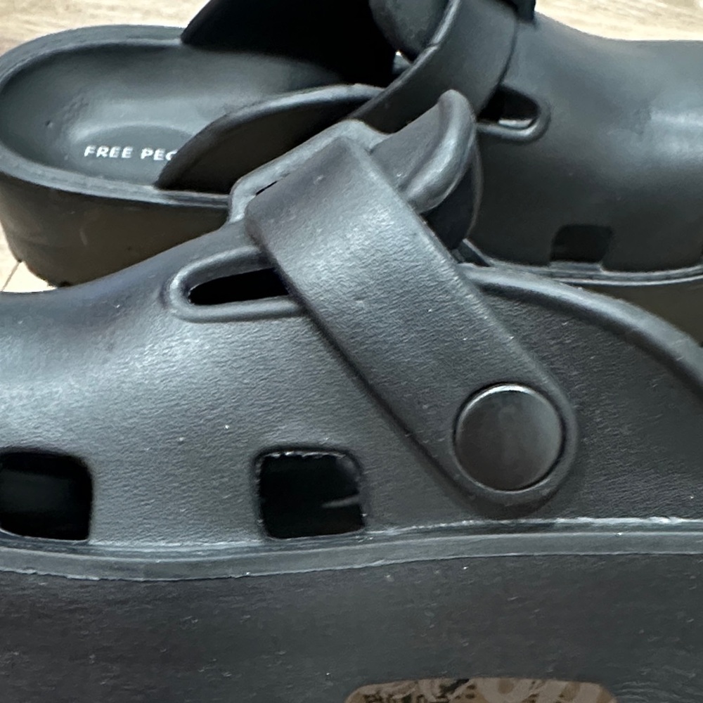 NWT! Super lightweight Free People Karlie Buckle Clog Watermelon - Picture 9 of 12
